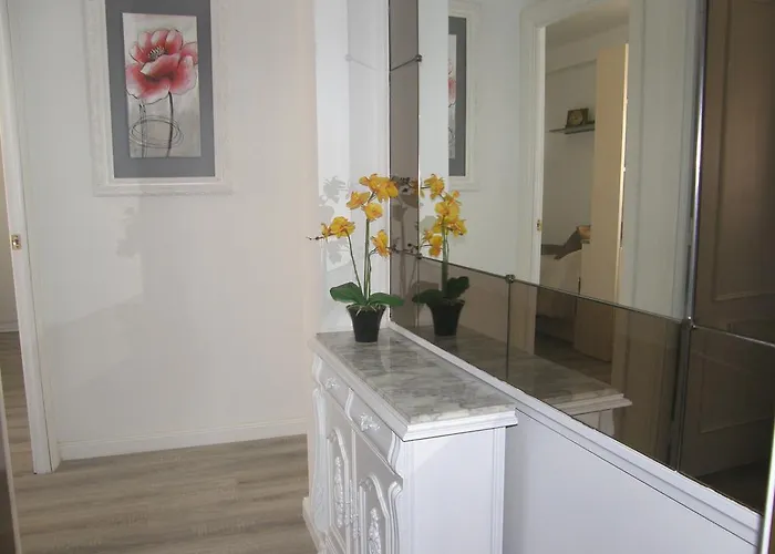 Atico Con Terraza En La Jota