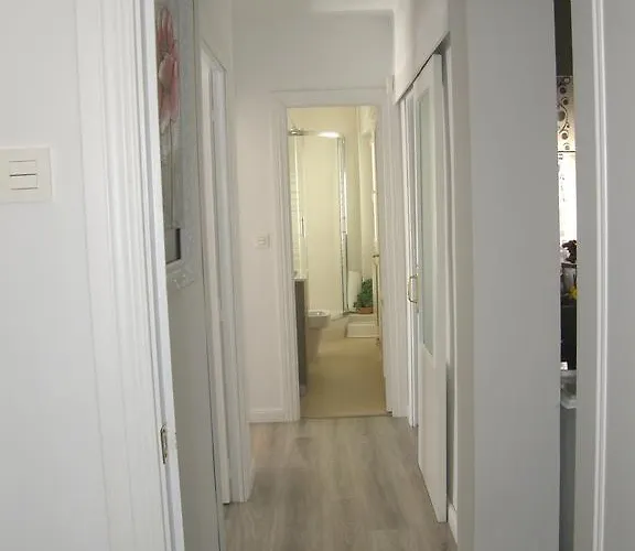 Atico Con Terraza En La Jota